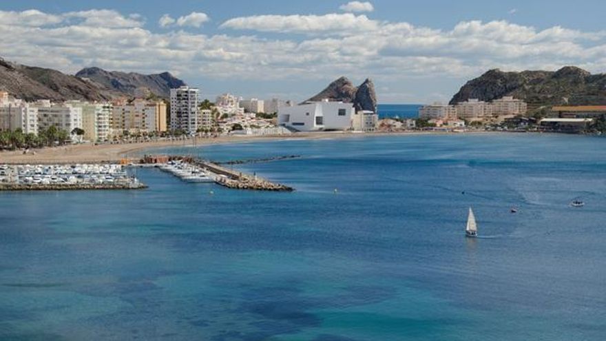 Tres playas más de la Región, libres de tabaco: consulta el listado completo