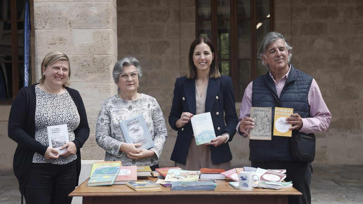 Presentación de la protección de las 'rondalles', este lunes, en La Misericòrdia.