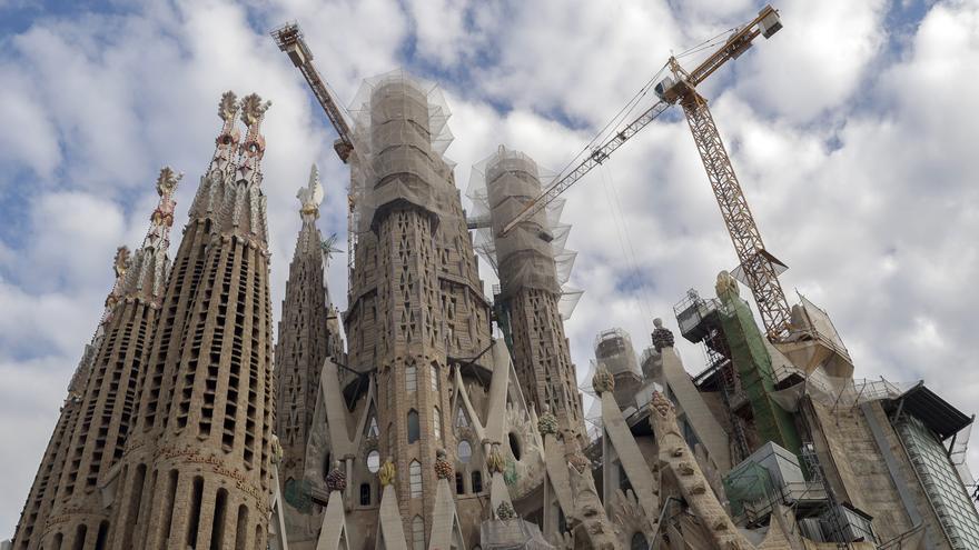 La Sagrada Família de Barcelona inaugurará la torre central y la fachada de Provença en 2026