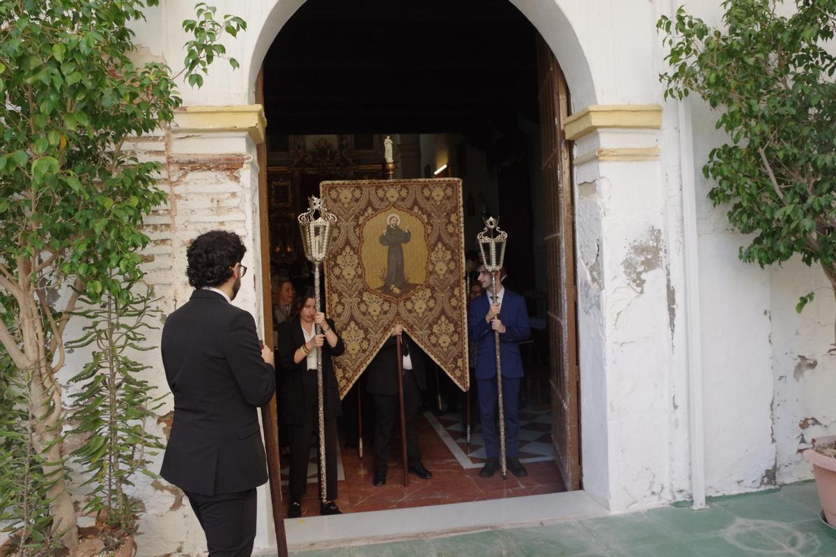 La Virgen de los Ángeles recorre las calles de Málaga