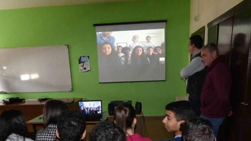 Videoconferencia con los alumnos del Instituto Español Severo Ochoa de Tánger (Marruecos).