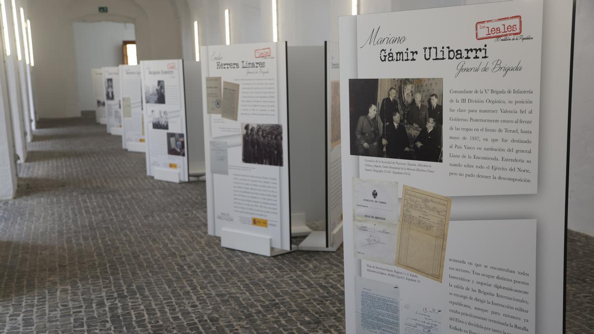 Exposición 'Los leales' en el Hospital Centro Vivo