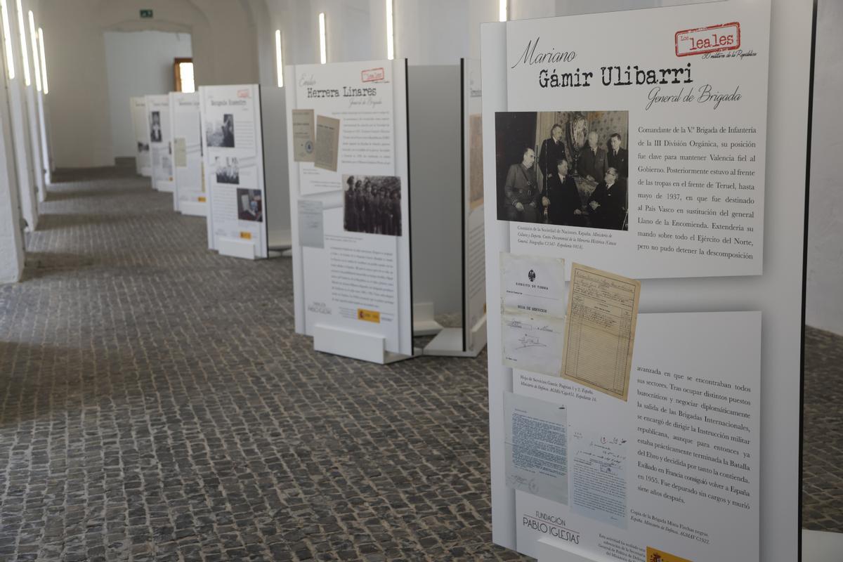 Exposición 'Los leales' en el Hospital Centro Vivo