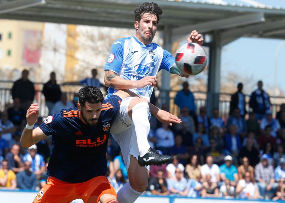 El Atlético Baleares hace méritos para proclamarse campeón : Fútbol