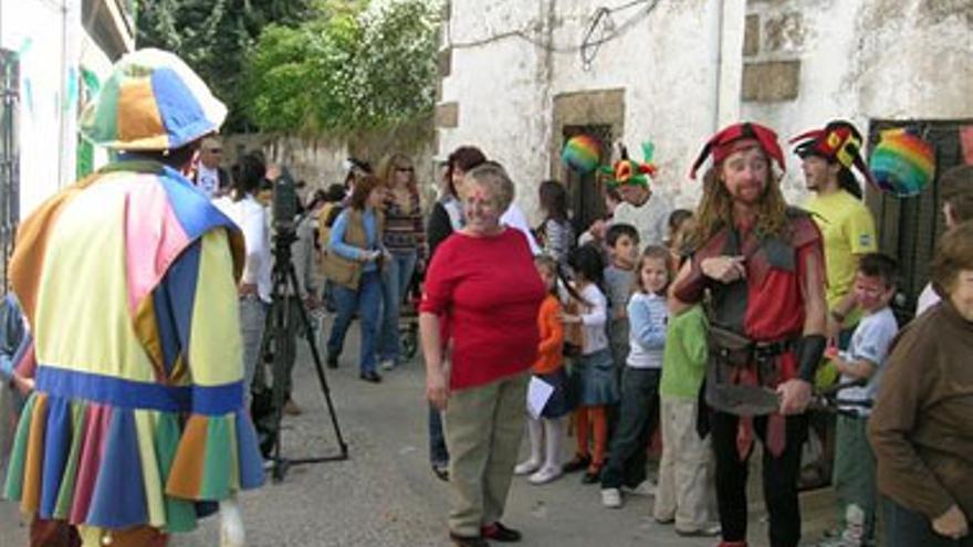 Cientos de personas participan en el V Día del Turista de Gata