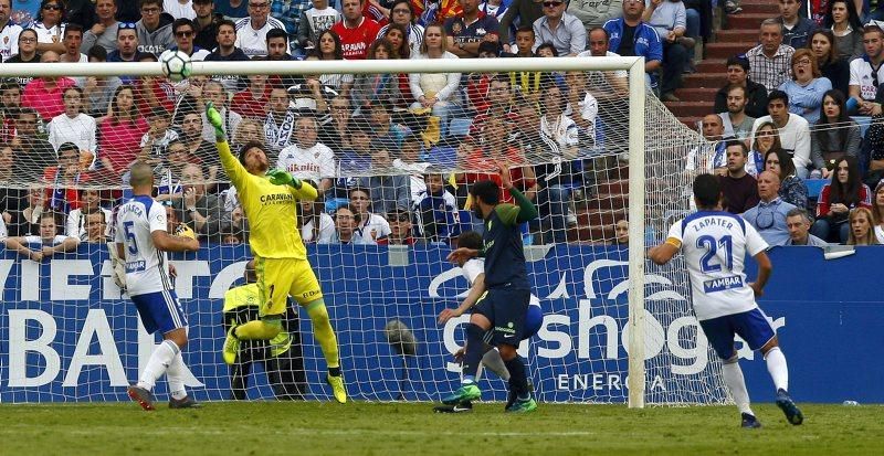 Sufrida victoria del Real Zaragoza contra el Sporting de Gijón