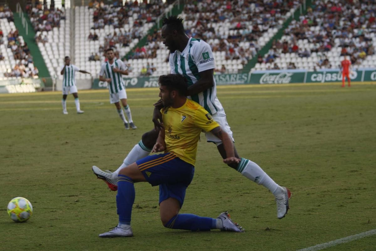 Las imágenes del Córdoba CF-Cádiz B