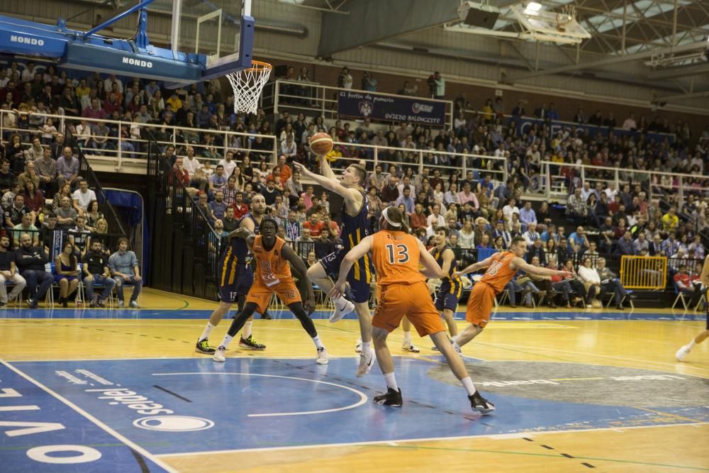 Victoria (83-68) del Liberbank Oviedo al Lleida