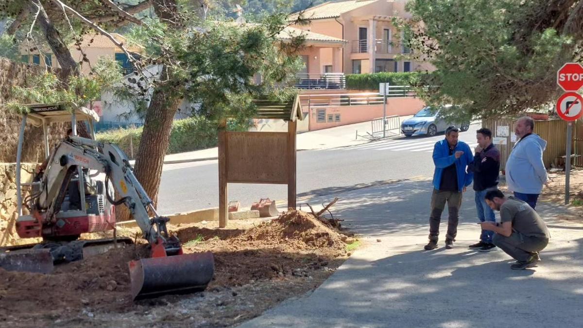 Una imagen de la búsqueda de víctimas republicanas en Cala Sant Vicenç.