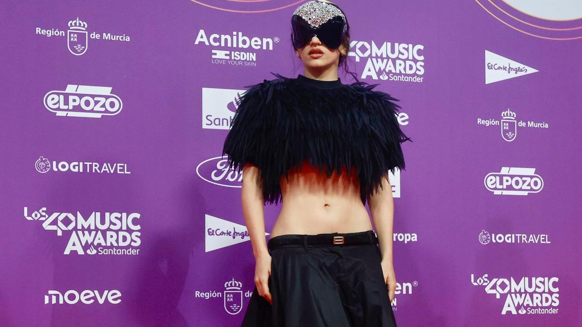 Rosalía en Los 40 Music Awards en el Roig Arena