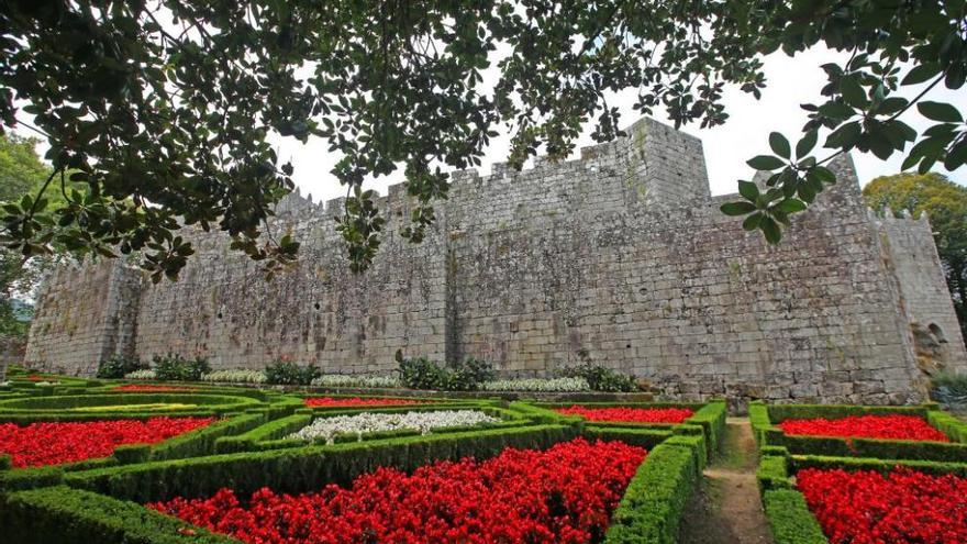 Tres rutas de senderismo recorrerán el castillo de Soutomaior y su entorno