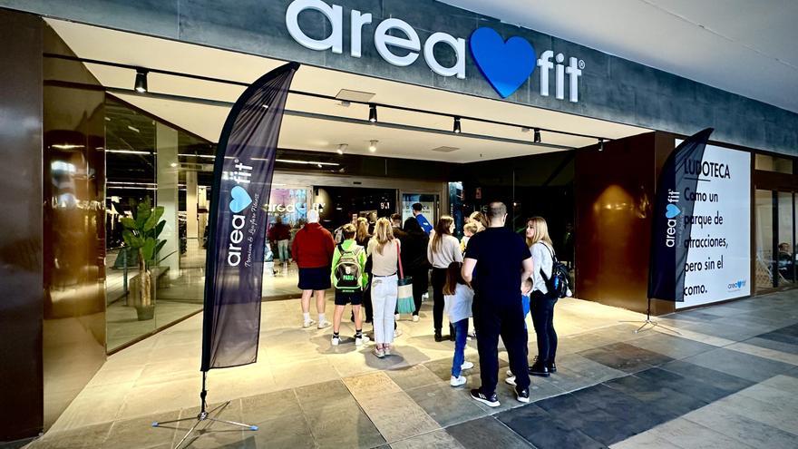 Areafit, la sala de gimnasio más grande de España, abre sus puertas en el centro comercial Thader