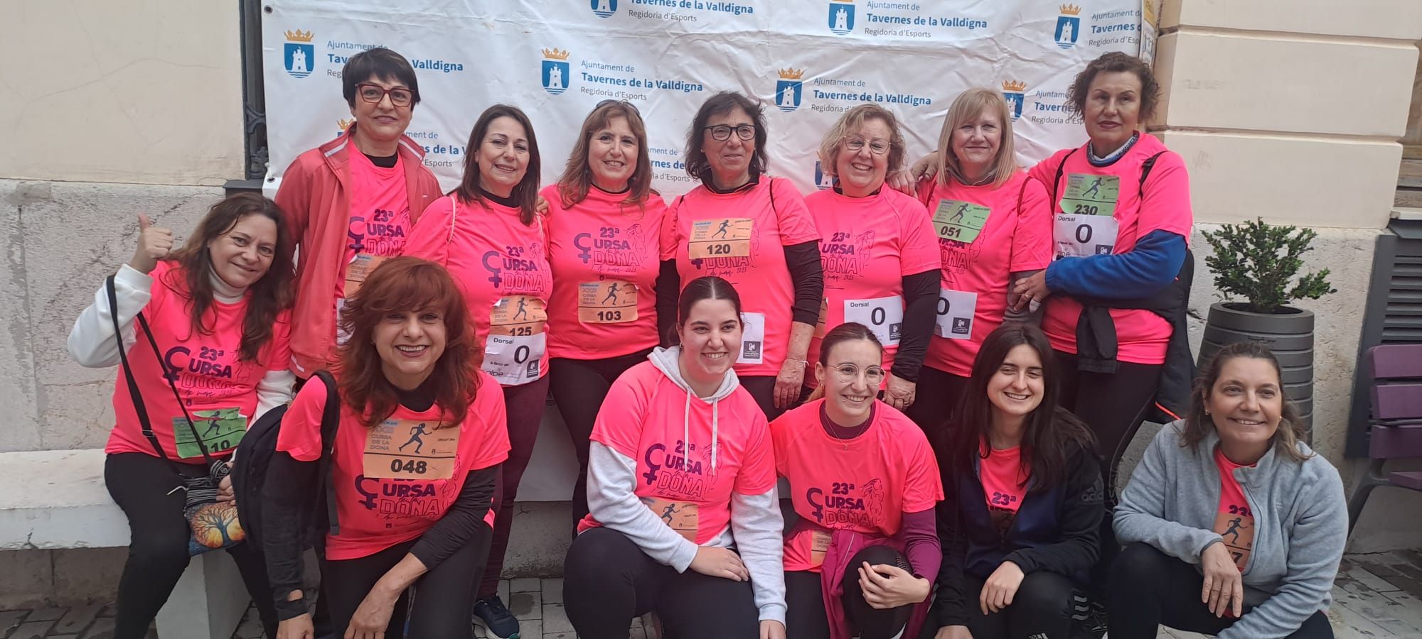 Las mejores imágenes de la Cursa de la Dona de Tavernes de la Valldigna 2025