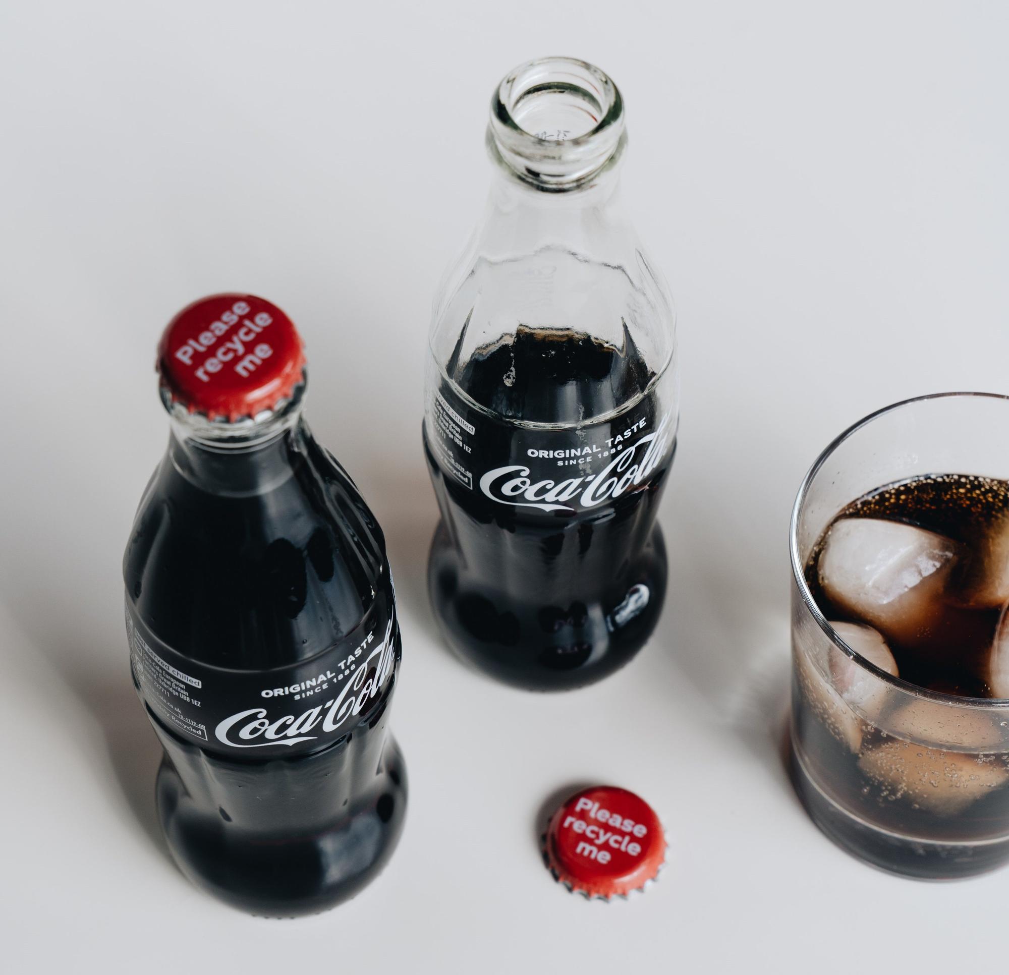 La Coca-Cola tiene propiedades que pueden ayudarte a limpiar la casa.