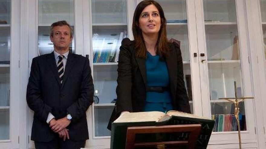 Natalia Prieto, ayer, en la jura del cargo. // FdV