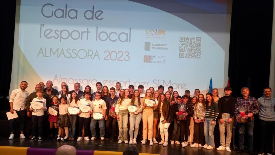 Todos los premiados en el gala anual del deporte de Almassora