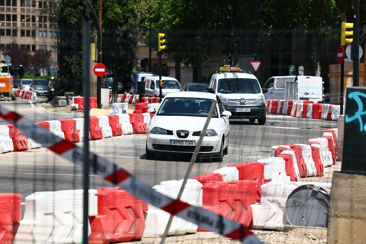 En imágenes I Continúan las obras en varias calles de Zaragoza