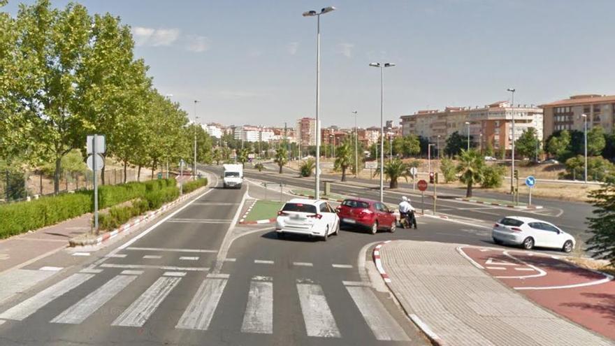 Herido grave un hombre de 50 años atropellado en una avenida de Cáceres