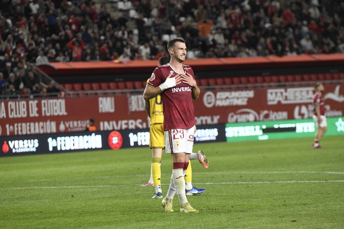 Revive la victoria del Real Murcia frente al Alcorcón, en imágenes