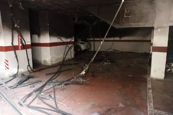 Incendio en una cochera de Cala Mayor