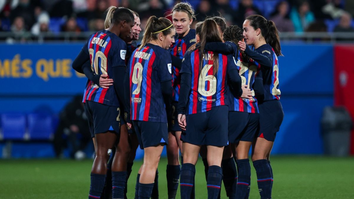 El Barça celebrando un gol contra el Levante Las Planas