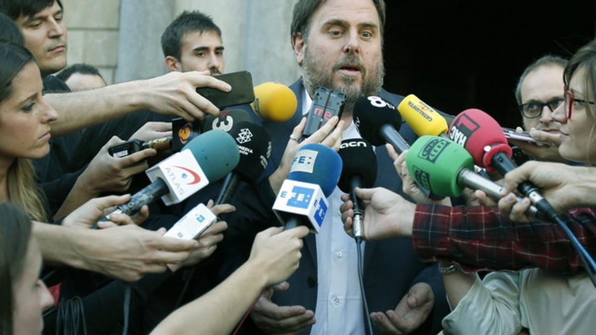 JUNQUERAS CIERRA FILAS CON MAS POR EL 9N PERO VE &quot;IMPRESCINDIBLE&quot; ELECCIONES