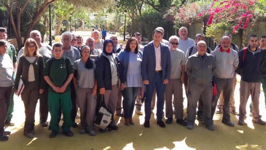 El alcalde visitó ayer Las Alamedas para ver el resultado de las obras.