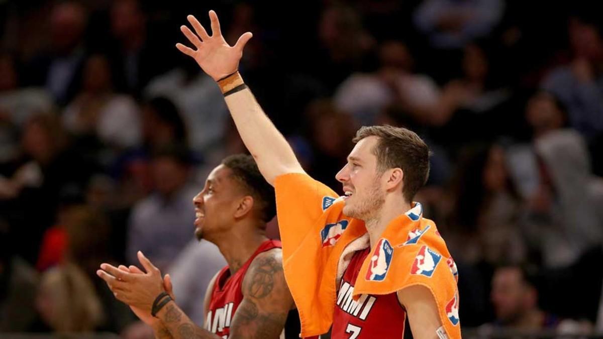 Josh Richardson y Goran Dragic