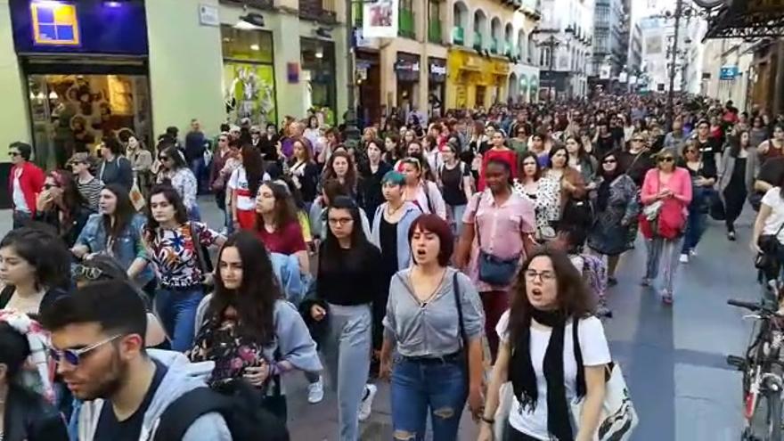 Manifestación cotnra la sentencia en el caso de La Manada en Zaragoza