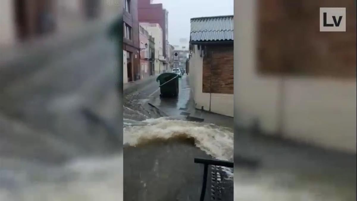 La tromba de agua deja 200 litros por metro cuadrado en Cullera