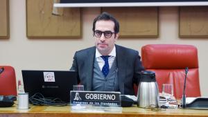 El ministro de Economía, Comercio y Empresa, Carlos Cuerpo, comparece ante la Comisión de Economía, Comercio y Transformación Digital, a 26 de noviembre de 2025, en Madrid (España). Cuerpo comparece ante la Comisión de Economía, Comercio y Transformación