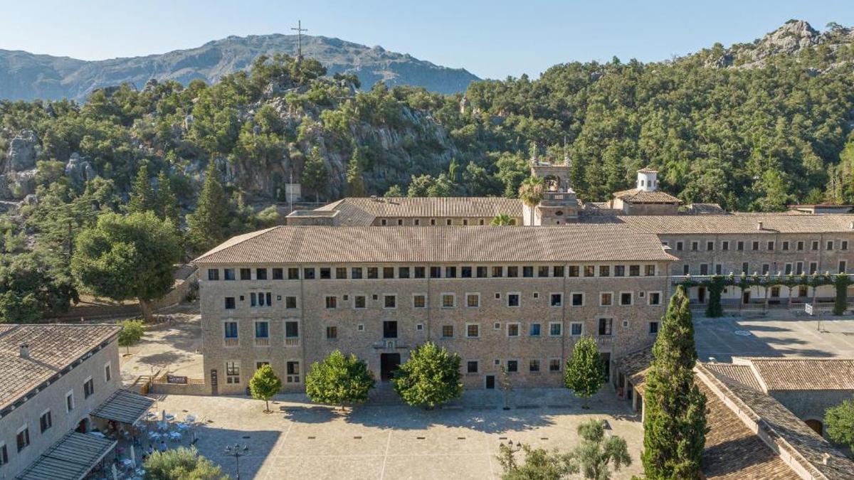 El santuario de Lluc, propiedad del Obispado de Mallorca, explota ilegalmente su hospedería.