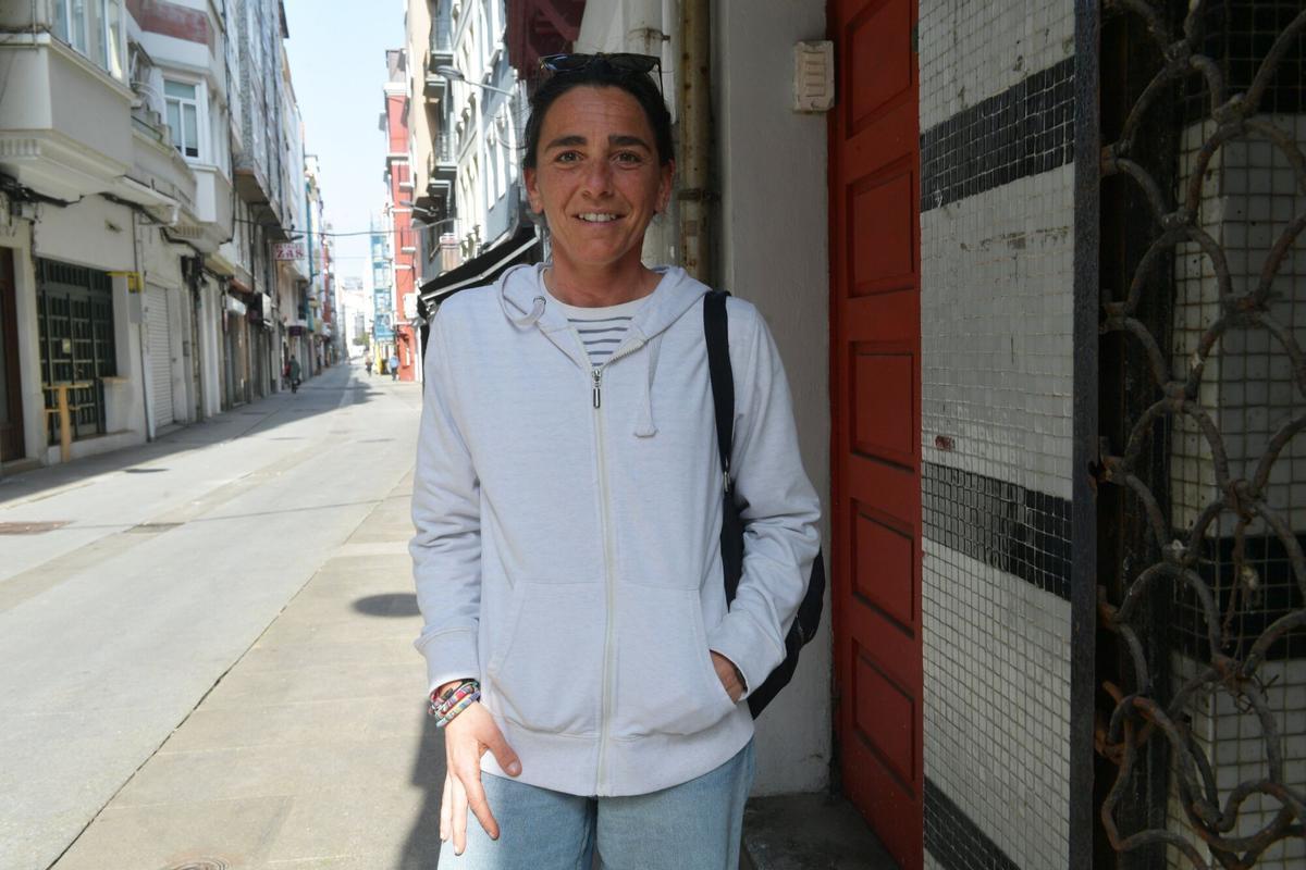 Ana Roura, vecina de Pescadería-Orzán