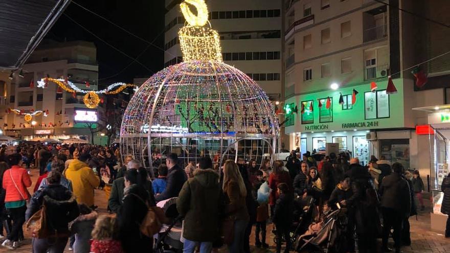 Bola iluminada de Cajalmendralejo durante el pasado año