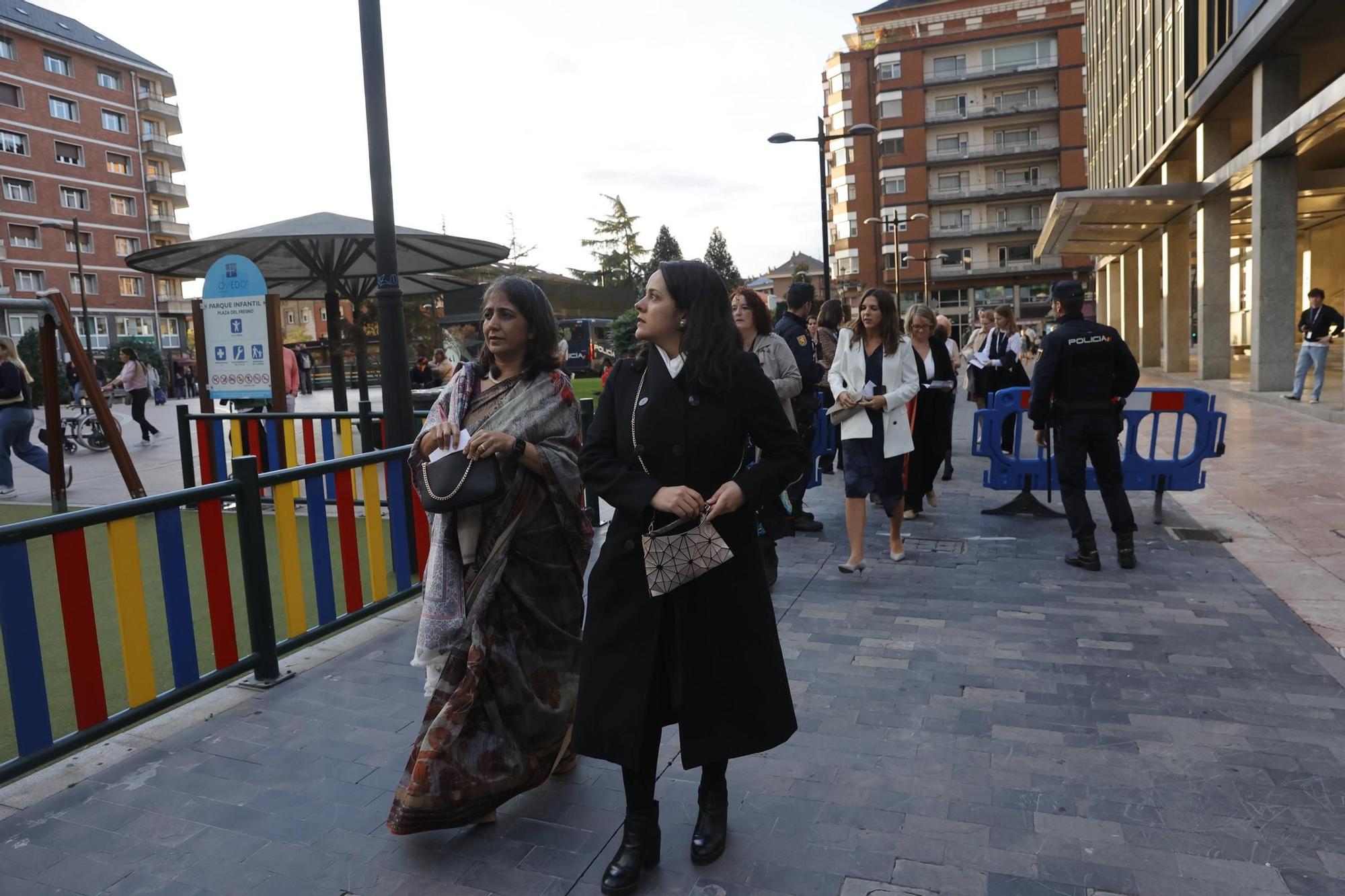 EN IMÁGENES: La Familia Real asiste en Oviedo al concierto de los premios "Princesa de Asturias"