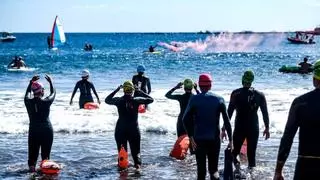Nueva protesta en Salinetas por el deterioro del litoral y el modelo de acuicultura: «Cuando se cierra una playa, se apaga un barrio»