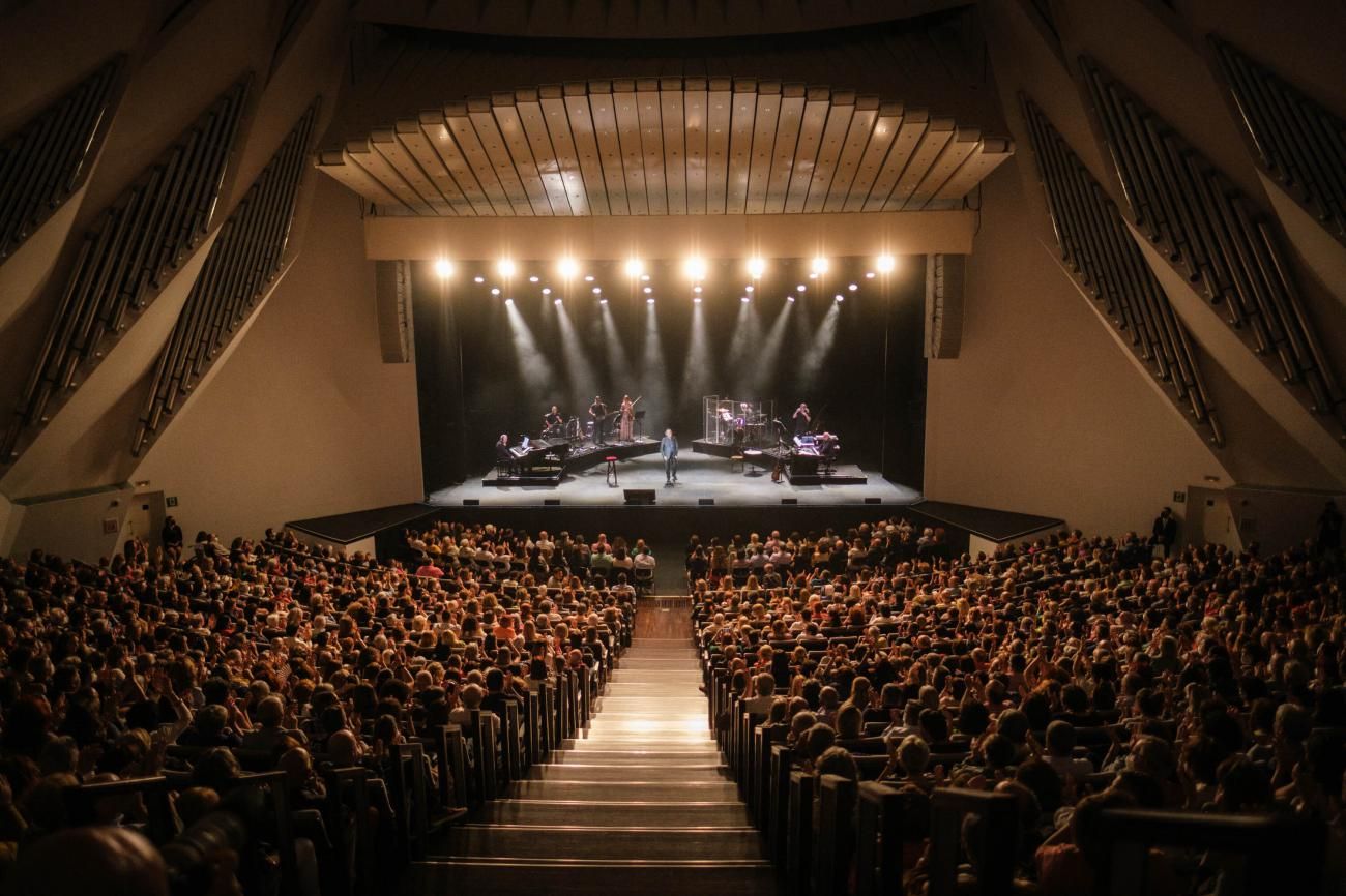 Serrat en concierto