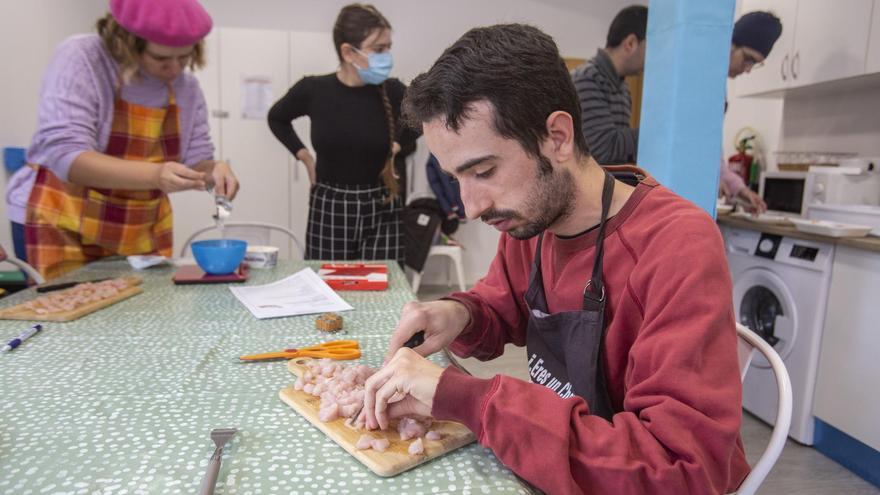 Actividades en Alicante para reivindicar los derechos del colectivo con síndrome de Asperger