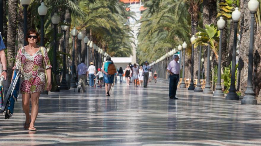 El Consell reconoce &quot;Alicante&quot; como marca turística