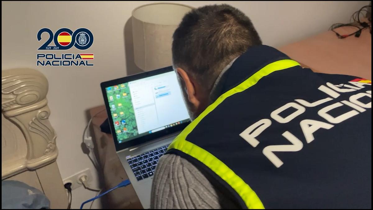 La Policía Nacional detiene en España a 16 personas por comprar accesos a una plataforma online de pornografía infantil