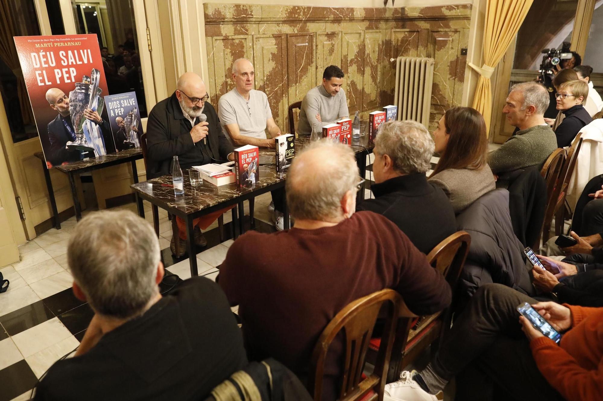 La presentació del llibre de Martí Perarnau sobre Guardiola a Girona