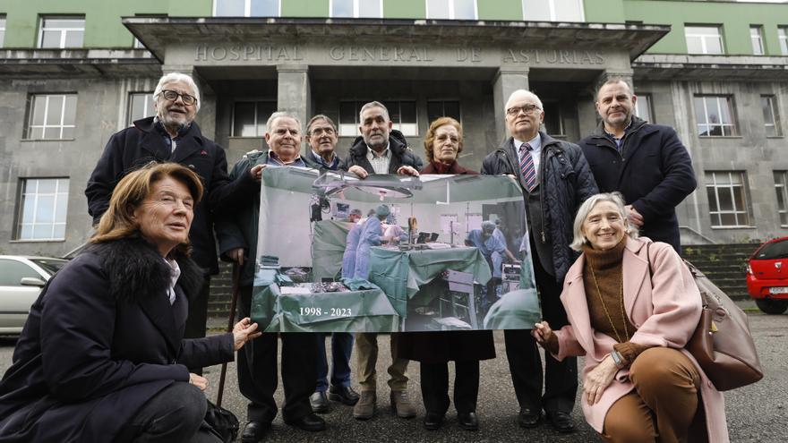 25 años del primer trasplante de corazón en Asturias: &quot;Cuando lo vi latir me pareció un milagro&quot;