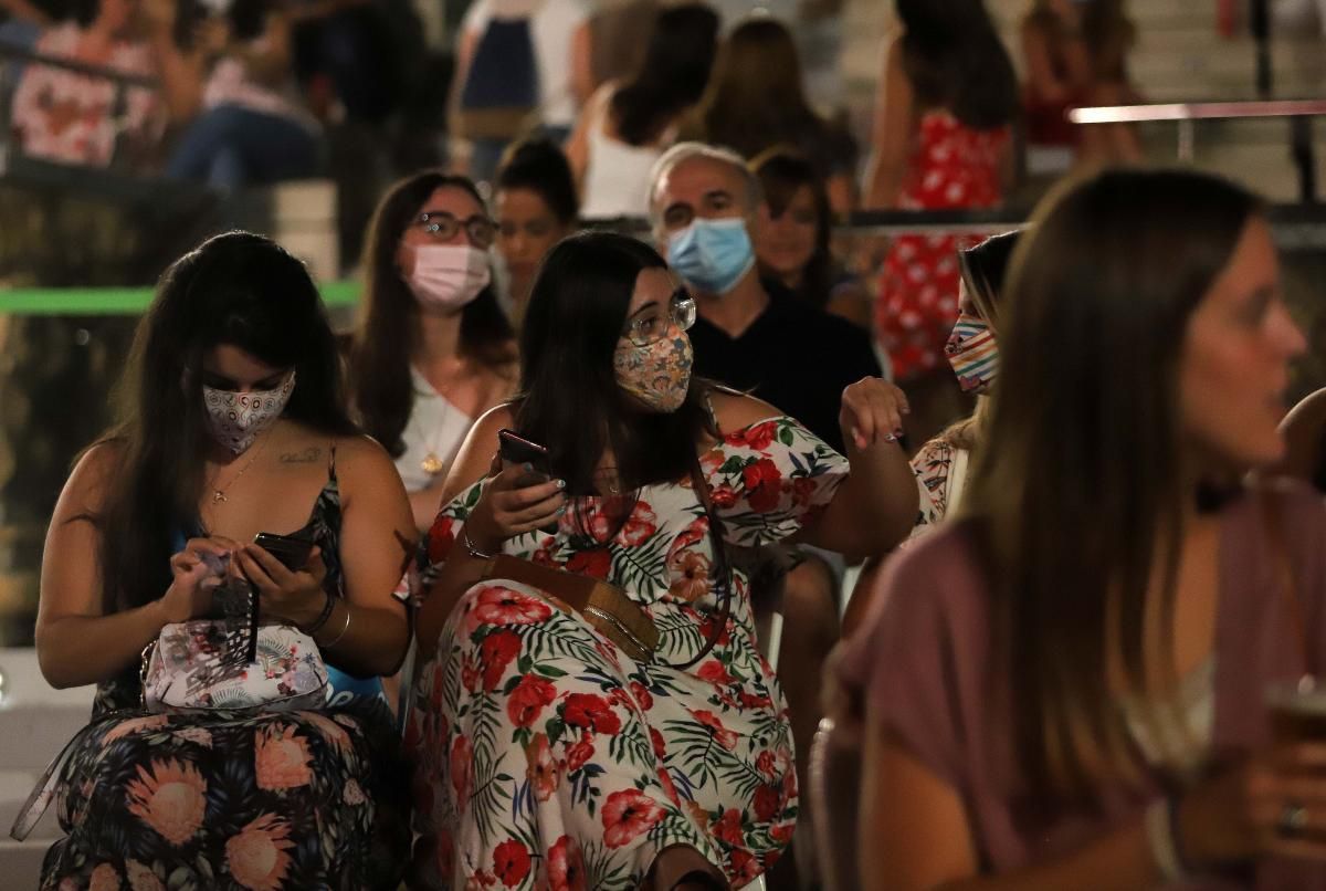 Pablo López encandila a sus fans en el Teatro de la Axerquía