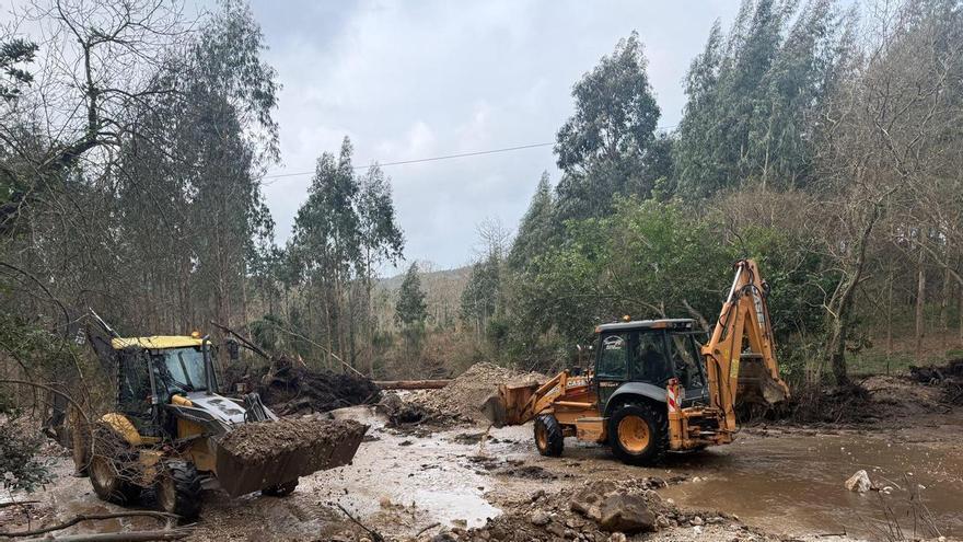 Los residuos mineros de Monte Neme, Touro y Pedrafita, listados por el Gobierno como "peligrosos" para el medio ambiente