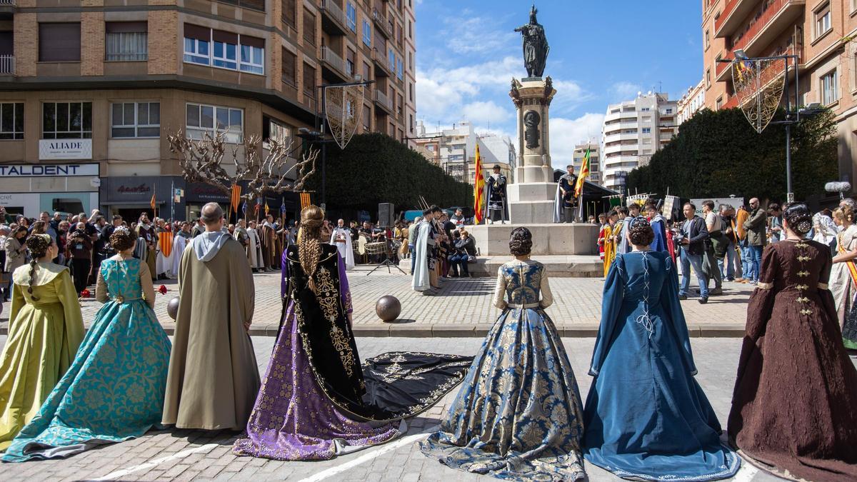 Homenatge al rei En Jaume el primer dia de les festes de la Magdalena 2025.