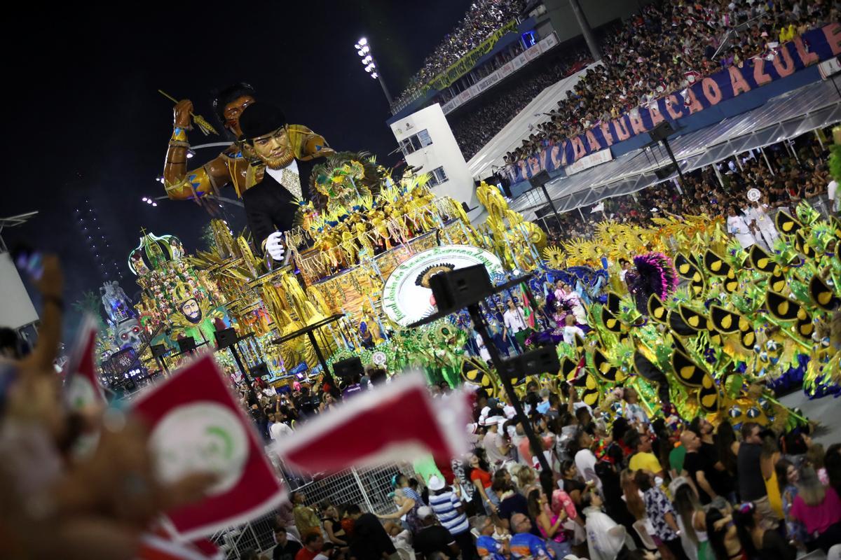 El carnaval de Sao Paulo recupera el esplendor tras la pandemia