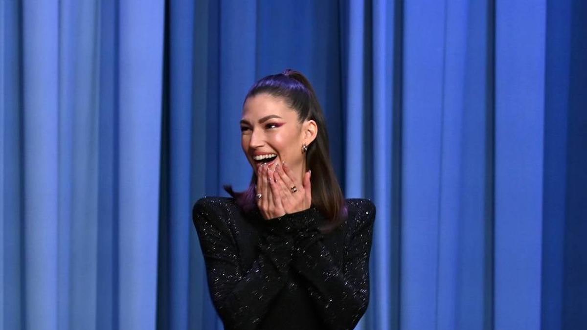 Úrsula Corberó en el programa de Jimmy Fallon