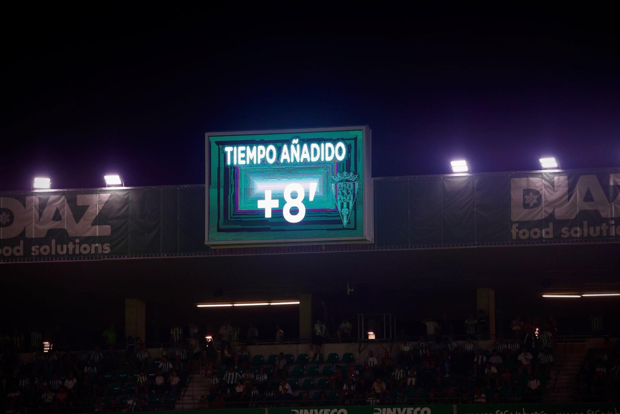 Córdoba CF-Cultural Leonesa | Las imágenes del partido de LaLiga Hypermotion