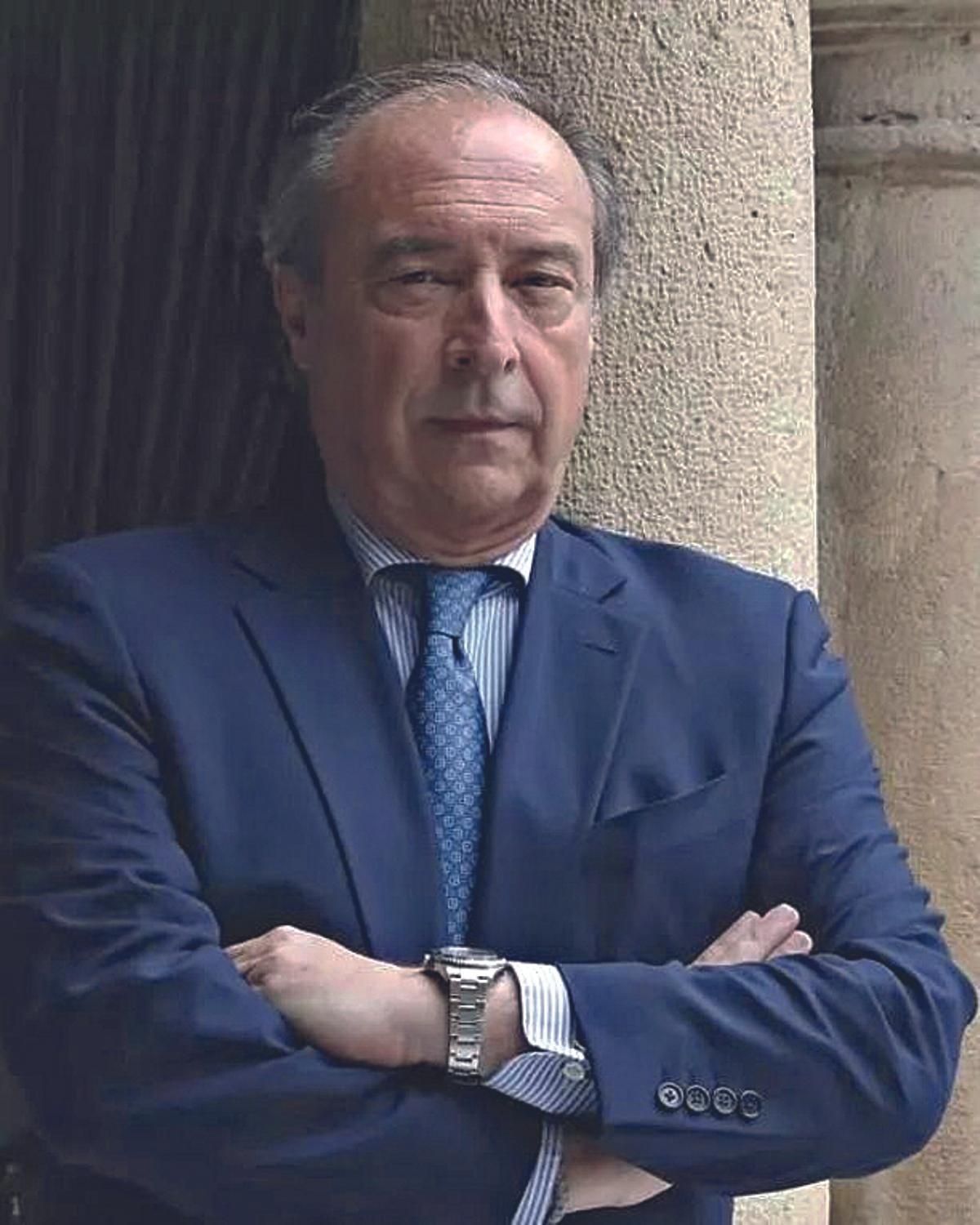 José Alberto González Ruiz.