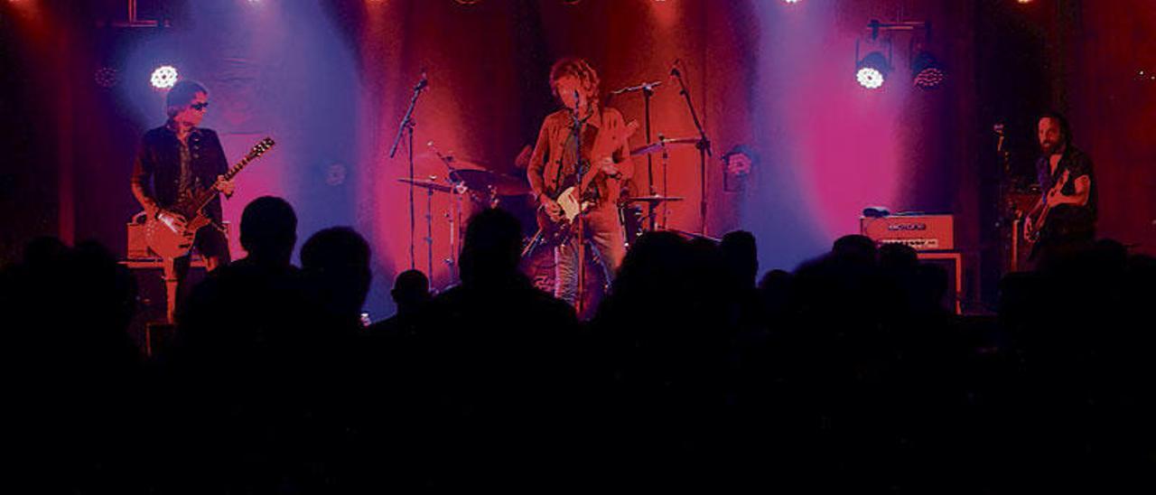 Los Zigarros, durante un concierto en Vigo. // Marcos Canosa